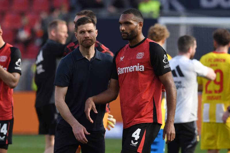 Ćavi Alonso, Džonatan Tah