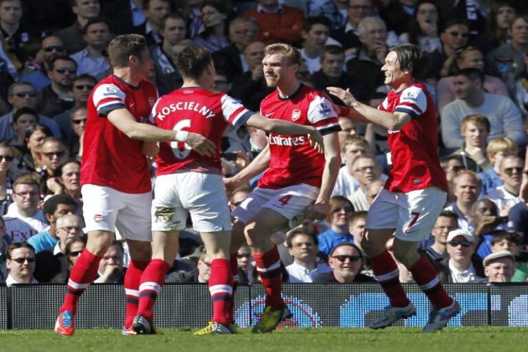 Rosicki, Arsenal