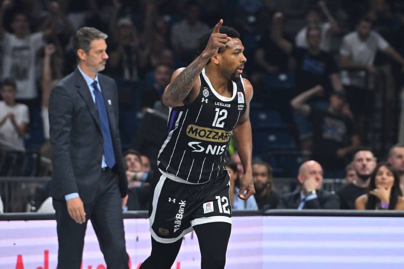 Sterling Braun, Partizan