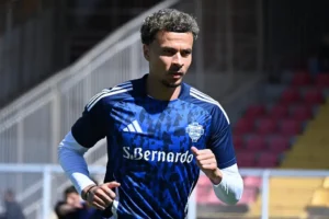 Dele Ali napustio Komo