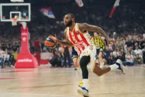Miler Mekintajer Crvena zvezda, Fenerbahče
