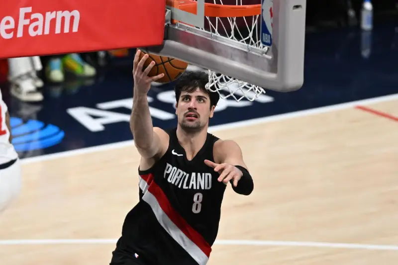 Deni Avdija je bio najbolji u pobedi Portlanda nad Finiksom, kojom je izboren plasman u plej-of