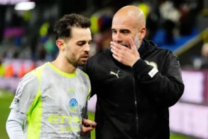 Pep Gvardiola i Bernardo Silva posle meča Barnli - Mančester siti