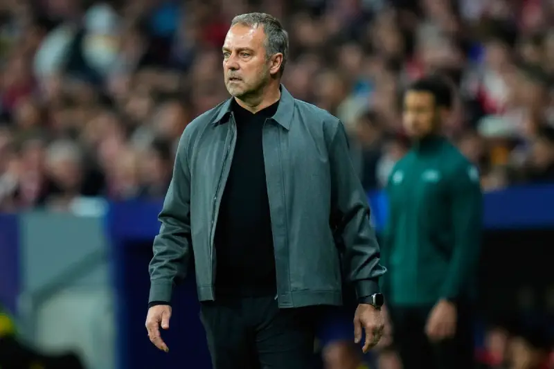 Trener Barselone Hansi Flik, na meču u Madridu, protiv Atletika, u revanšu četvrtfinala Lige šampiona