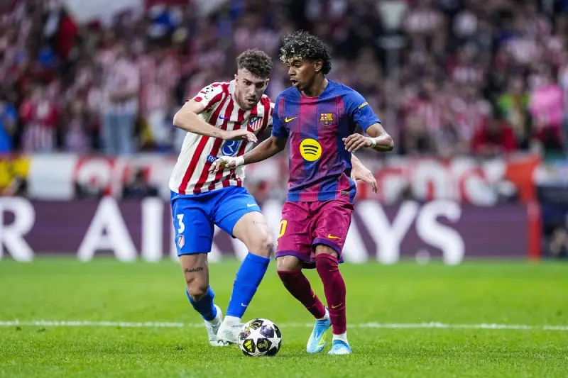 Duel Jamala i Ruđerija na utakmici Atletiko Madrid - Barselona, u revanšu četvrtfinala Lige šampiona