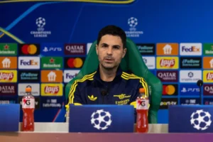 Trener Arsenala Mikel Arteta uoči meča sa Sportingom u Lisabonu