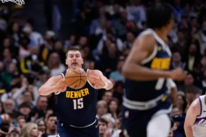 Nikola Jokić, as Denvera, bio je loš u drugom meču plej-ofa, sa MInesotom