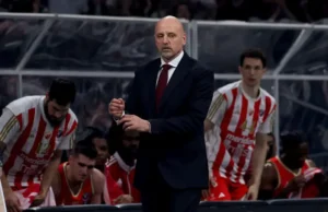 Trener Crvene zvezde Saša Obradović na meču protiv Partizana, u ABA ligi