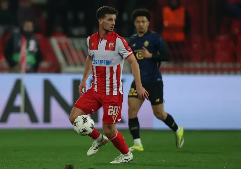 Vezista Crvene zvezde Tomas Handel, u meču sa Lilom, u Ligi Evrope
