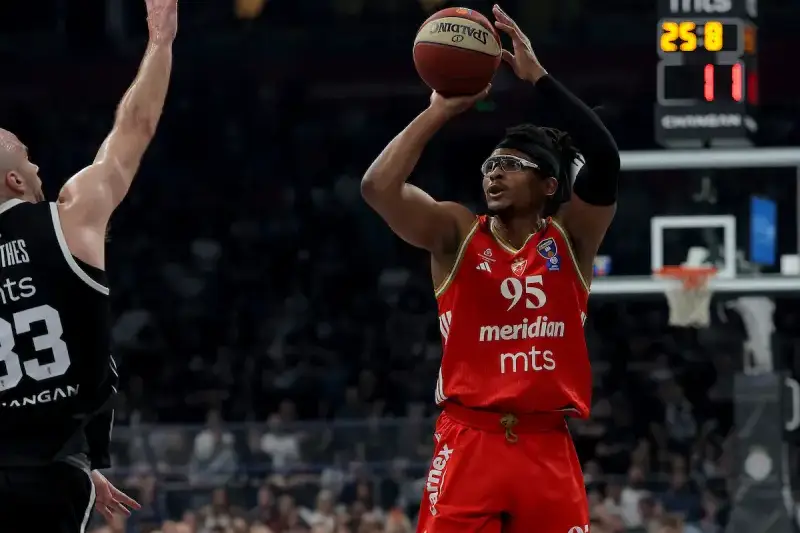 Čima Moneke u meču sa Partizanom