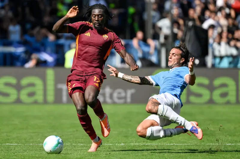 Kone i Luka Pelegrini u duelu na prošlom derbiju