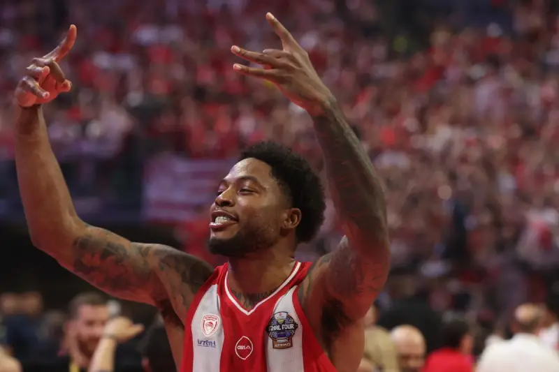 Centar Olimpijakosa Tajrik Džons imao je poruku za Partizan