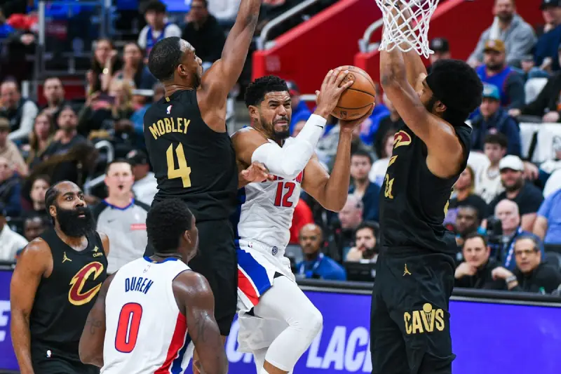 Detroit je pobedio Klivlend u plej-ofu NBA lige i prekinui niz od 12 poraza protiv te ekipe