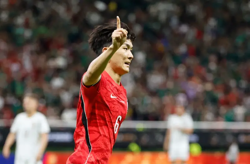 In-Bom Hvang je doneo izjednačenje u pobedi Koreje nad Češkom od 2:1