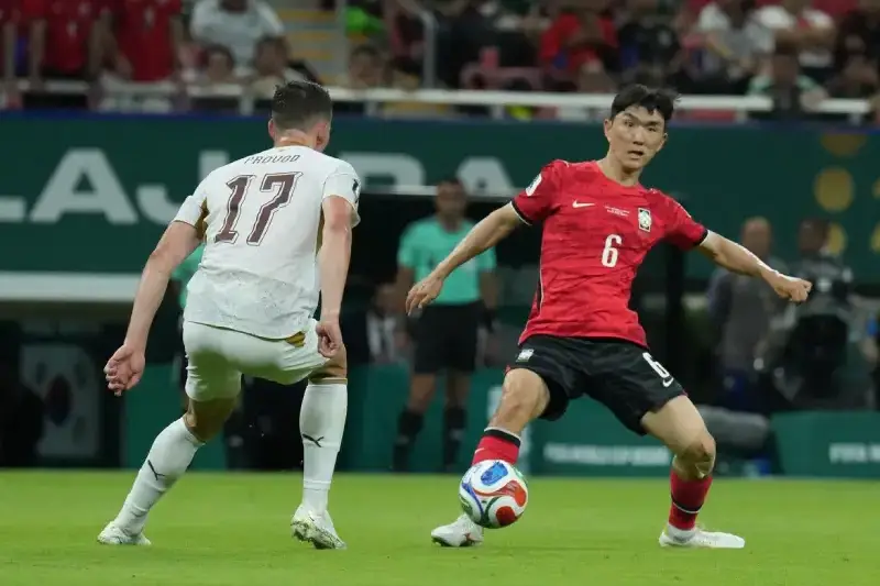 Hvang u duelu s Provodom, u meču Južna Koreja - Češka