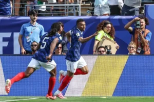 Kilijan Mbape je postigao prvi gol za Francusku u pobedi nad Senegalom