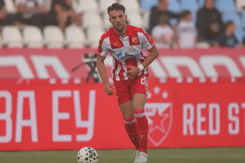 Crvena zvezda želi da zadrži Strahinju Erakovića, koji je protekle sezone igrao kao pozajmljeni igrač