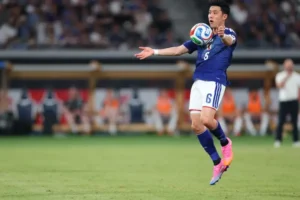Zbog povrede stopala kapiten Japana Vataru Endo oprostio se od igranja za reprezentaciju