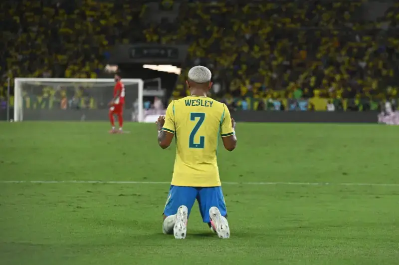 Vesli je zbog povrede napustio Brazil i neće moći da učestvuje na Mundijalu